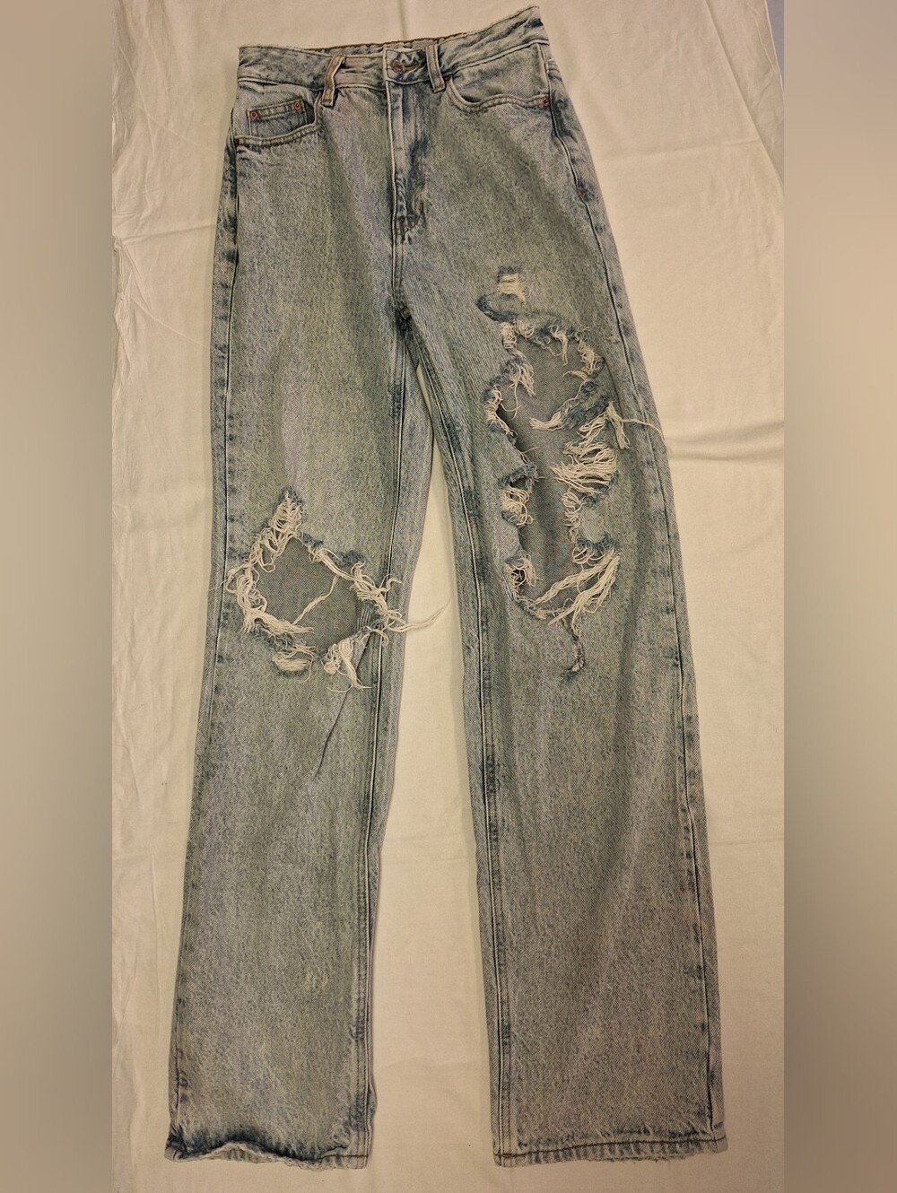 PacSun Light Blue Distressed Straight Leg Jeans 26